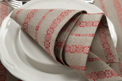 Serviette de lin coton, bord - ourlet simple.