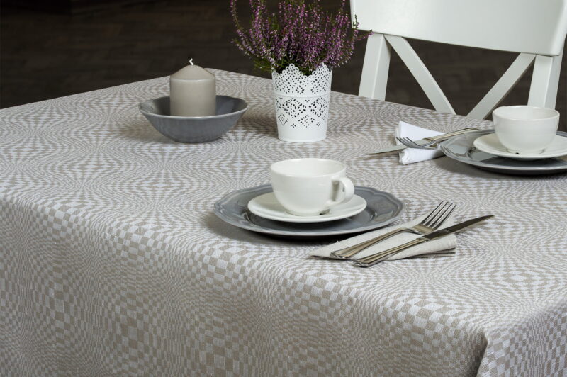 Nappe de lin coton beige en design en l'affect à carreaux 3D.