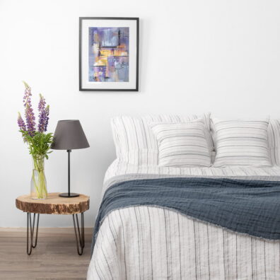 Collection de linge de lit en lin pur en rayures grises.