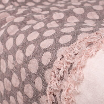 Plaid de lin lave rose.