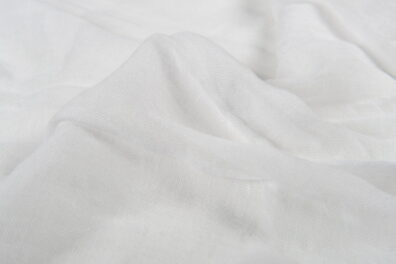 Tissu gaze de lin lavé en couleur blanc optique