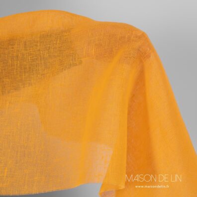 Tissu gaze de lin jaune.