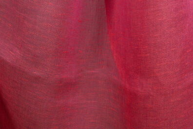 Tissu de lin transparent rouge corail