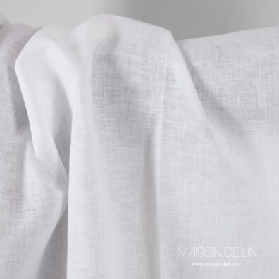 Tissu de lin blanc optique pas lave.