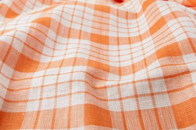 Tissu de lin à carreaux oranges