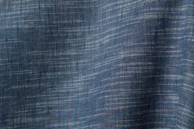 Tissu de lin coton en couleur bleu fonce et blanche, fils spéciaux fantaisie.