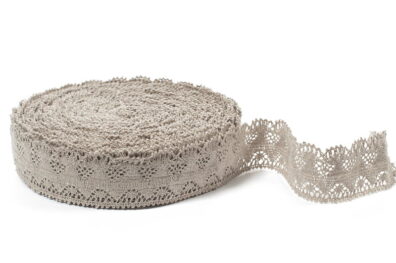 Dentelle naturelle de lin No 17
