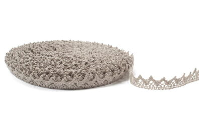 Dentelle naturelle de lin No 13