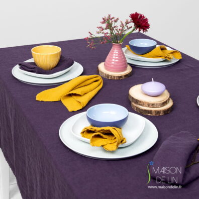 Nappe de 100% lin lavé en tailles differentes.