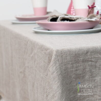 Nappe de lin lavé disponibles en tailles differentes.