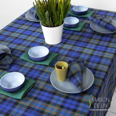 Nappe metis de lin coton à carreaux en couleurs bleus et verts.