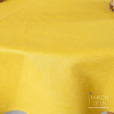 Nappe metis en couleur jaune.