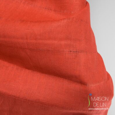 Largeur de tissu 180cm.
