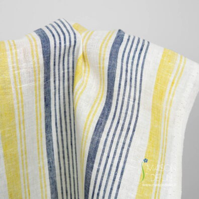 Tissu lin blanc optique étroit en rayures verticales couleur bleue et jaune.