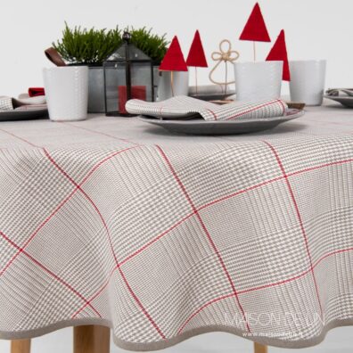 Nappe rouge ronde metis beige Nappe rouge ronde metis à carreaux..