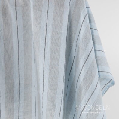 Tissu lin rayures bleues.