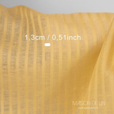 Lin jaune tissu en rayures ajourés verticales.
