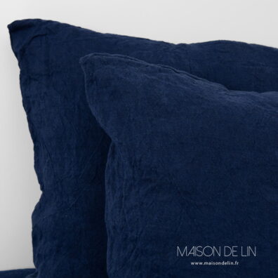 Linge de lit bleu nuit taie d'oreille de lin lave.