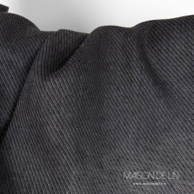 Lin noir sergé, largeur 150cm.