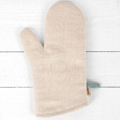 Gant de cuisine beige de lin coton.