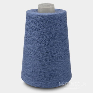 fils de lin bleu violet.