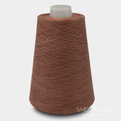 fils de lin argile foncé.